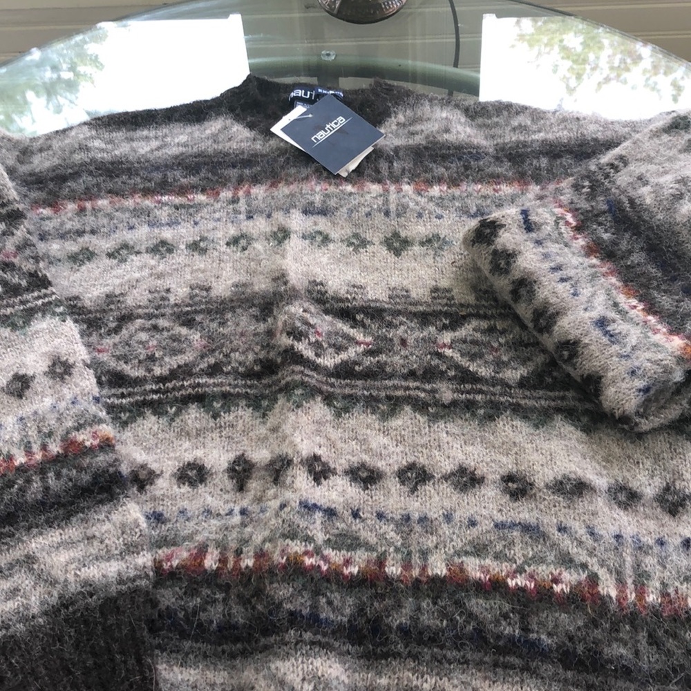 Nautica 100% Wool Sweater - Picture 2 of 3
